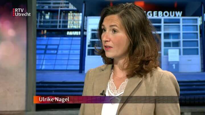 Ulrike Nagel in de studio van RTV Utrecht Ulrike Nagel in de studio van RTV Utrecht over zedenzaken