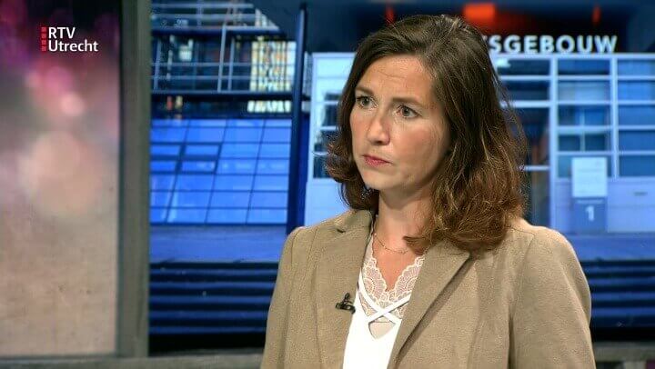Ulrike Nagel in de studio van RTV Utrecht over zedenzaken