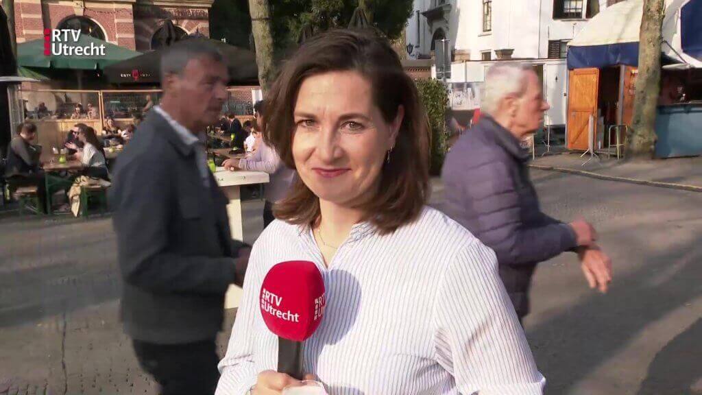 Ulrike Nagel live voor RTV Utrecht op het Lentebockfestival.