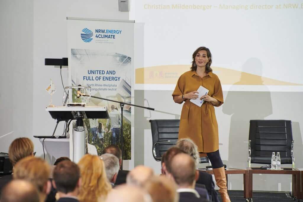 Ulrike Nagel is dagvoorzitter van de RH2INE-Konferenz 2024