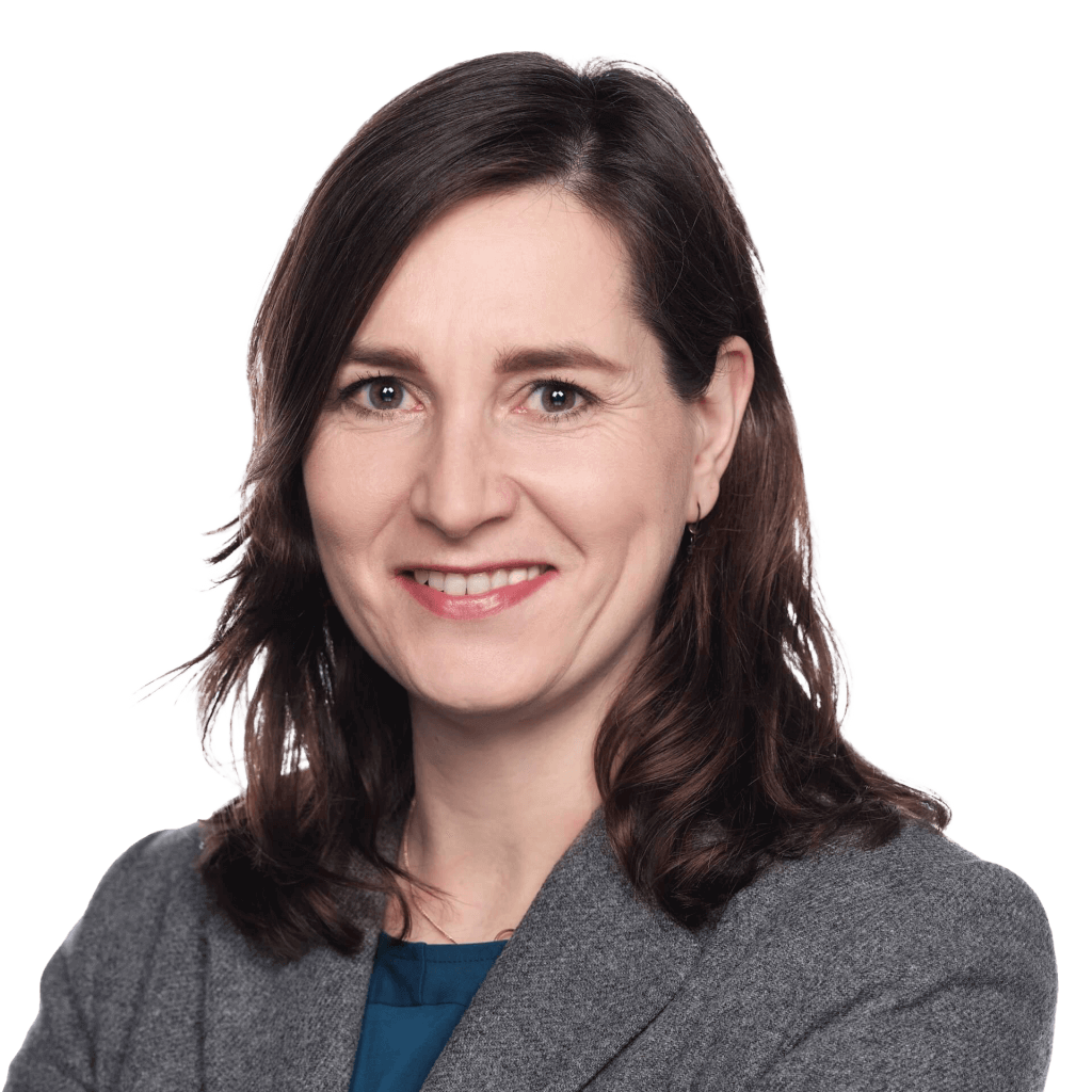 Portretfoto van Ulrike Nagel met transparante achtergrond.