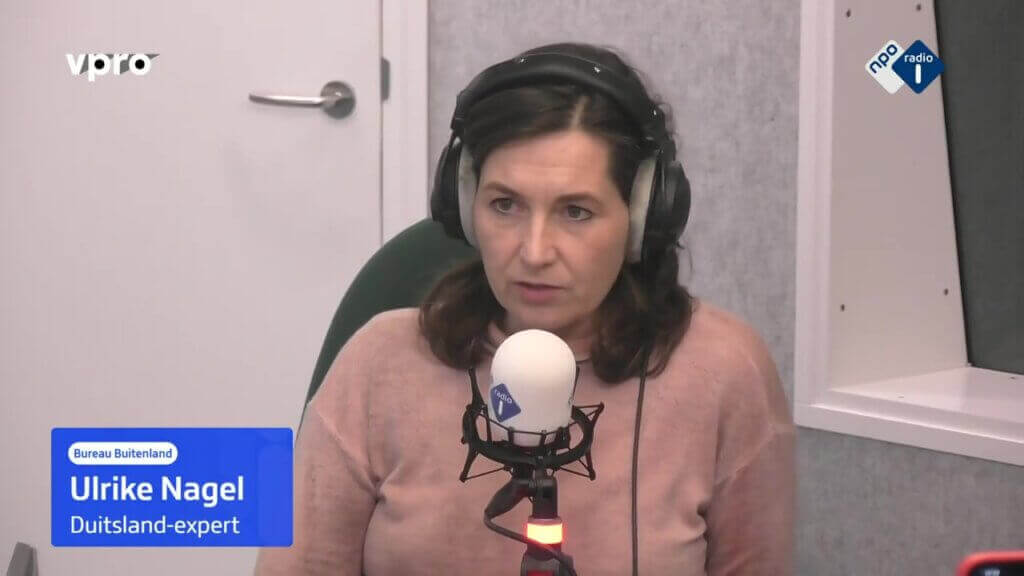 Ulrike Nagel in gesprek op Radio 1 met Jeroen Reygaert en Eva Koreman, over de uitslag van de Duitse verkiezingen.