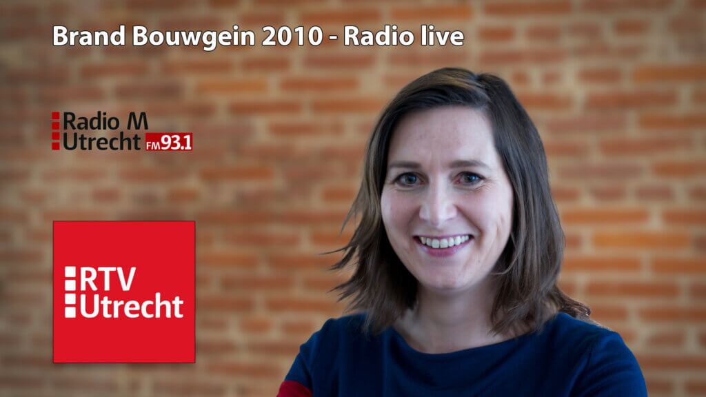 Verslaggever Ulrike Nagel 's ochtends live bij de brand Bouwgein Nieuwegein op 25 januari 2010