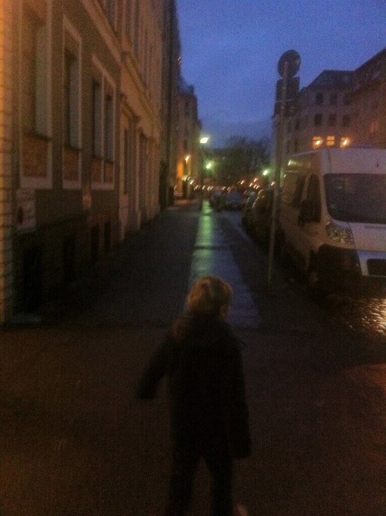 Lege Berlijnse straten, nog geen toeristen