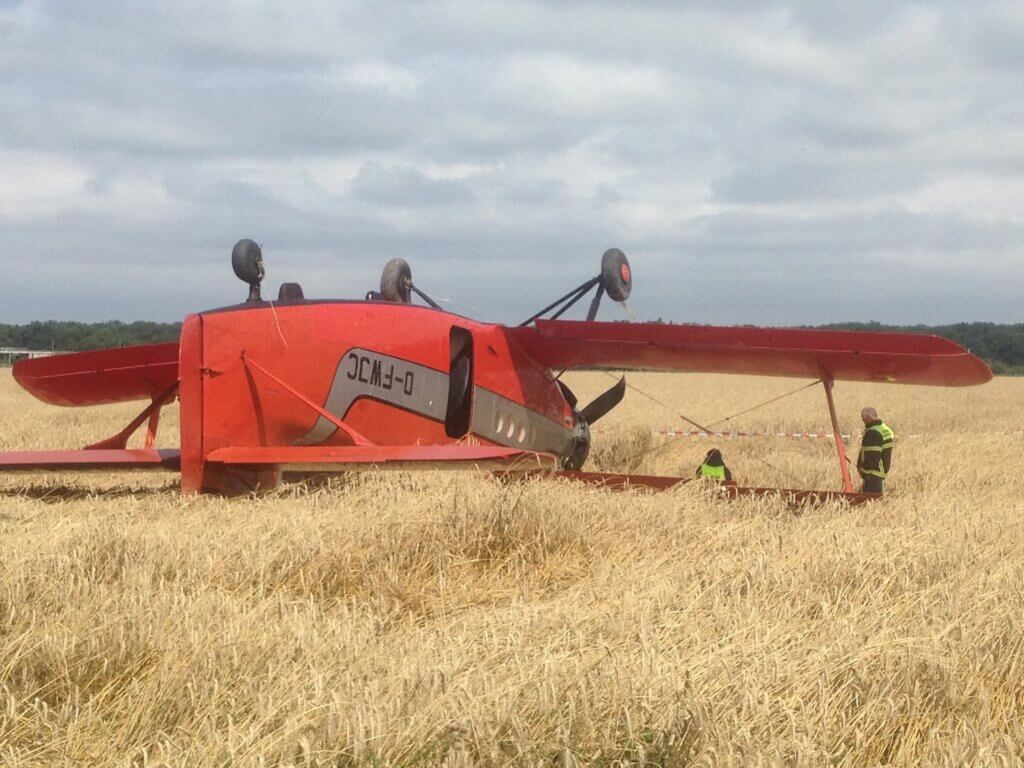 Crashed red Anotov airplane in Berlin by Ulrike Nagel