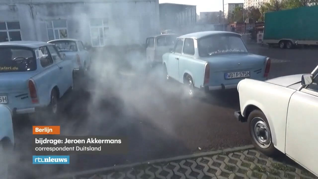 Ulrike Nagel - De vieze, geliefde Trabant voorgoed van de Duitse weg?